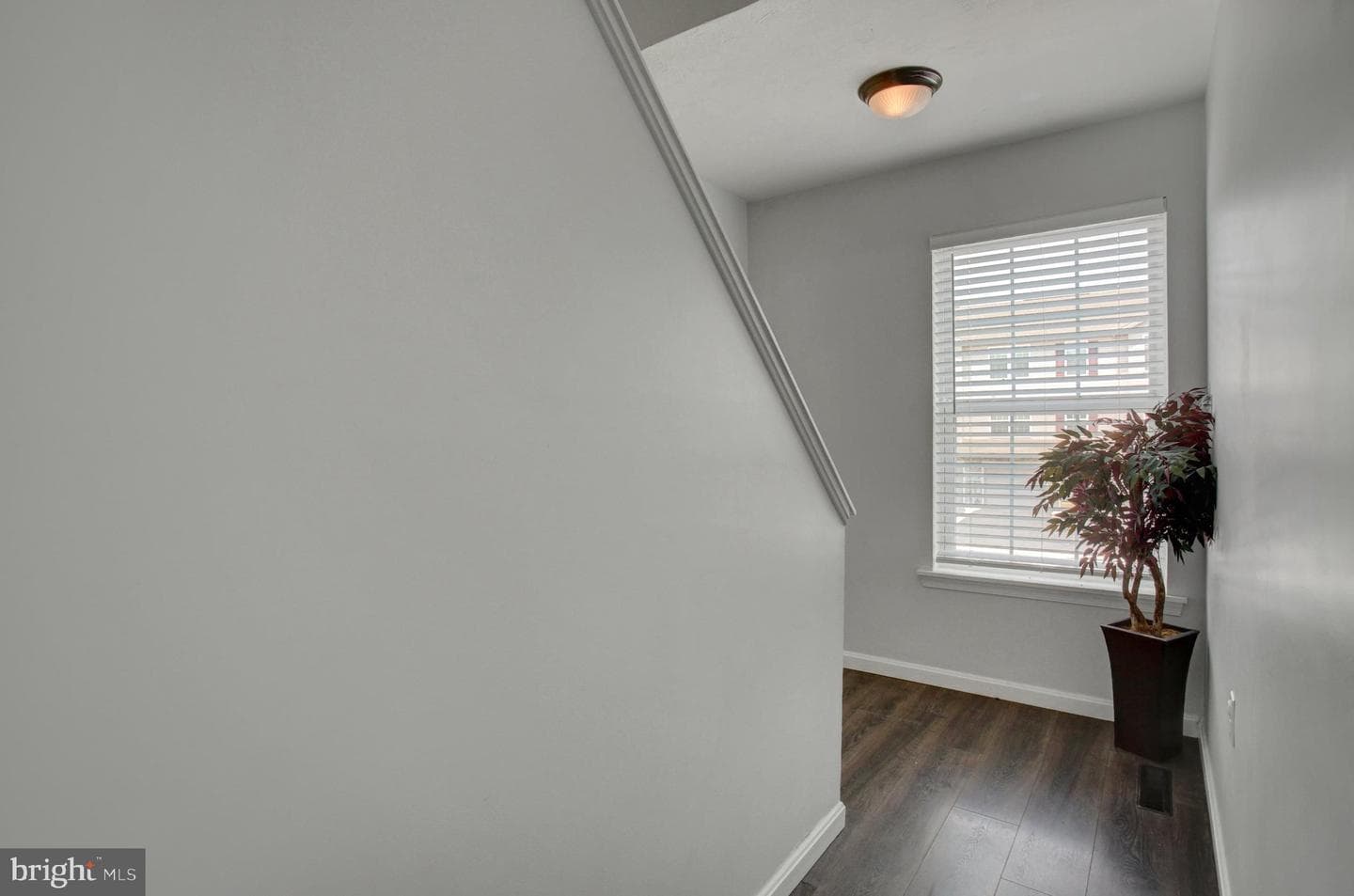 3598 Pinecrest Court photo 23