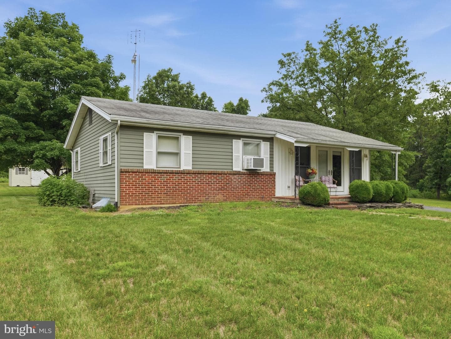 11283 Grant Shook Road photo 5
