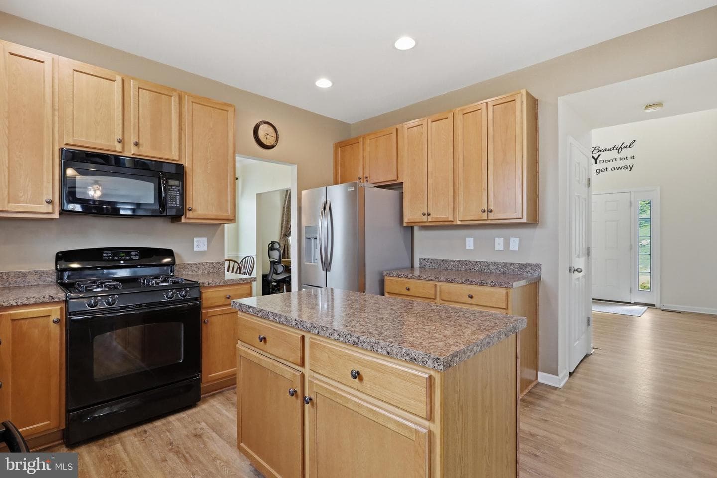 807 Crestwood Drive #106 photo 14