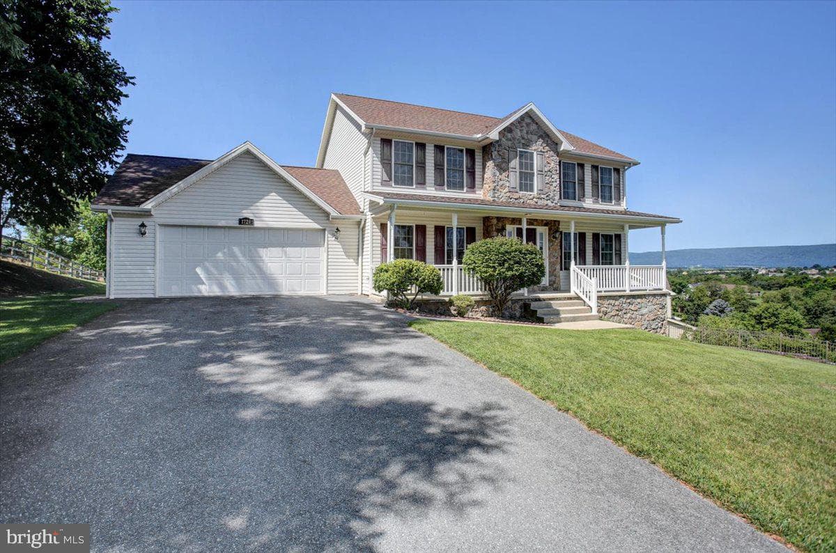 1724 Bell Avenue, Chambersburg