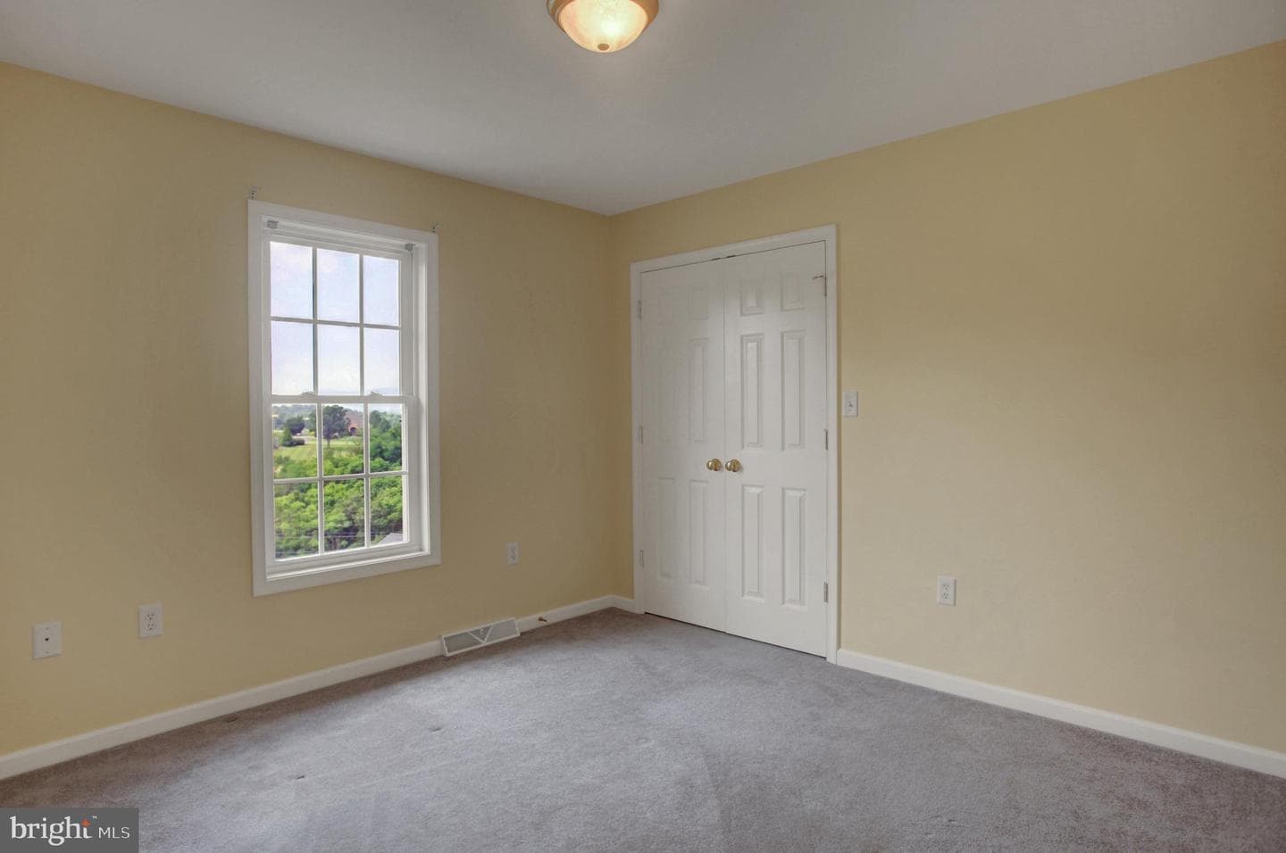 1724 Bell Avenue photo 40