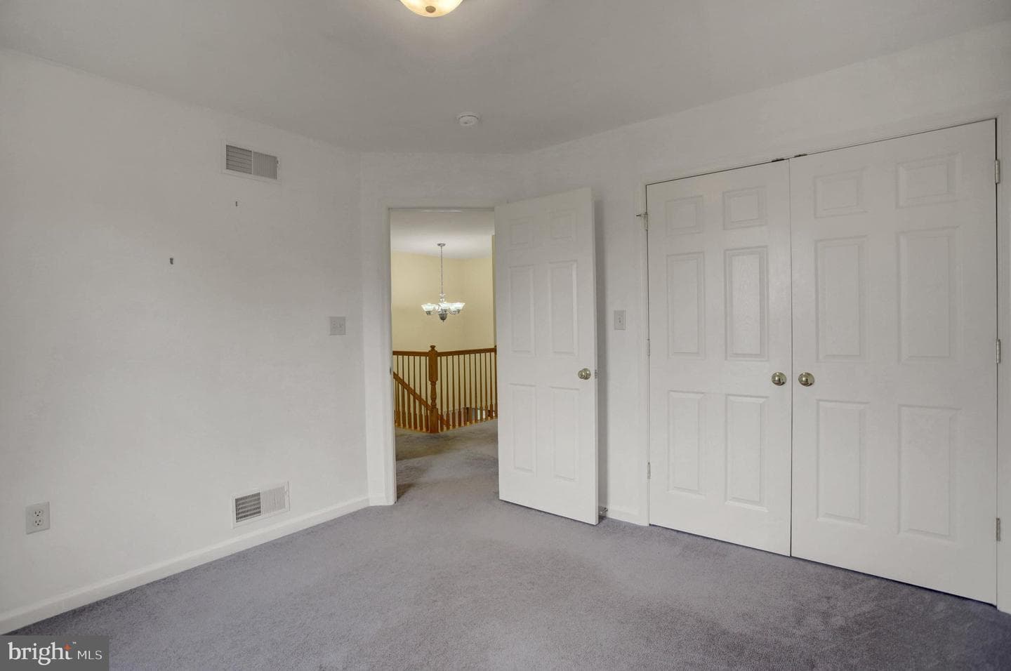 1724 Bell Avenue photo 43