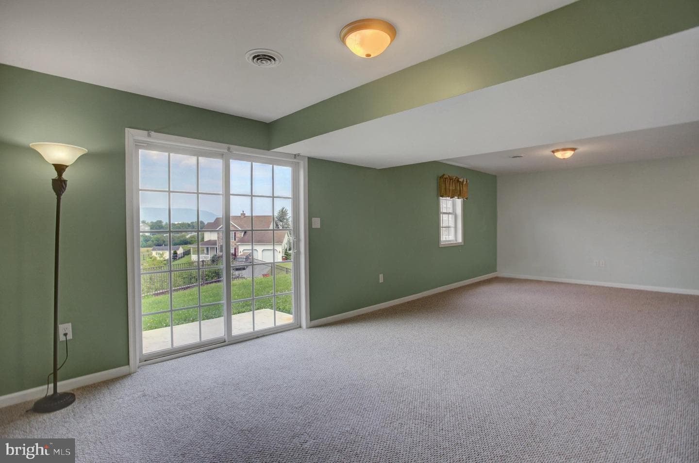 1724 Bell Avenue photo 46