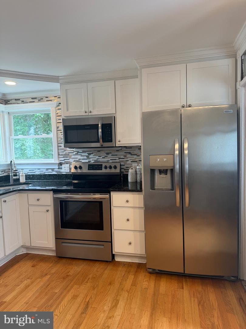 223 Potomac Street N photo 3