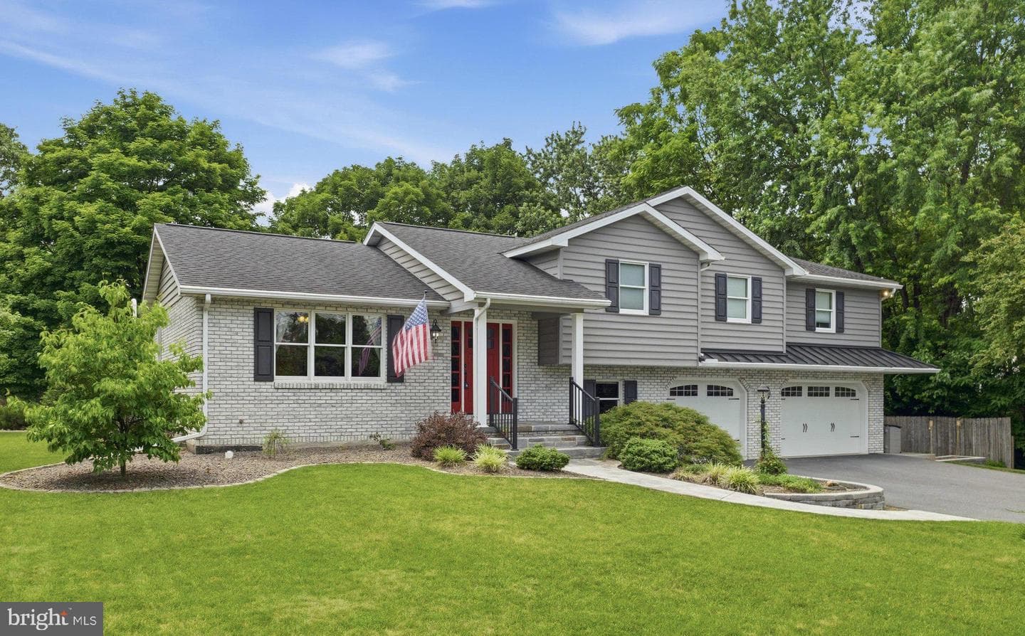 1188 Fiddlers Rd, Chambersburg