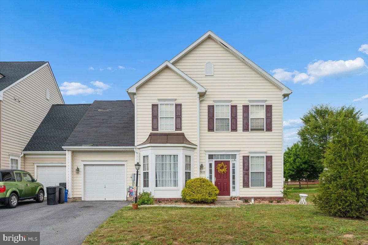 3659 Rolling Hills Dr, Greencastle