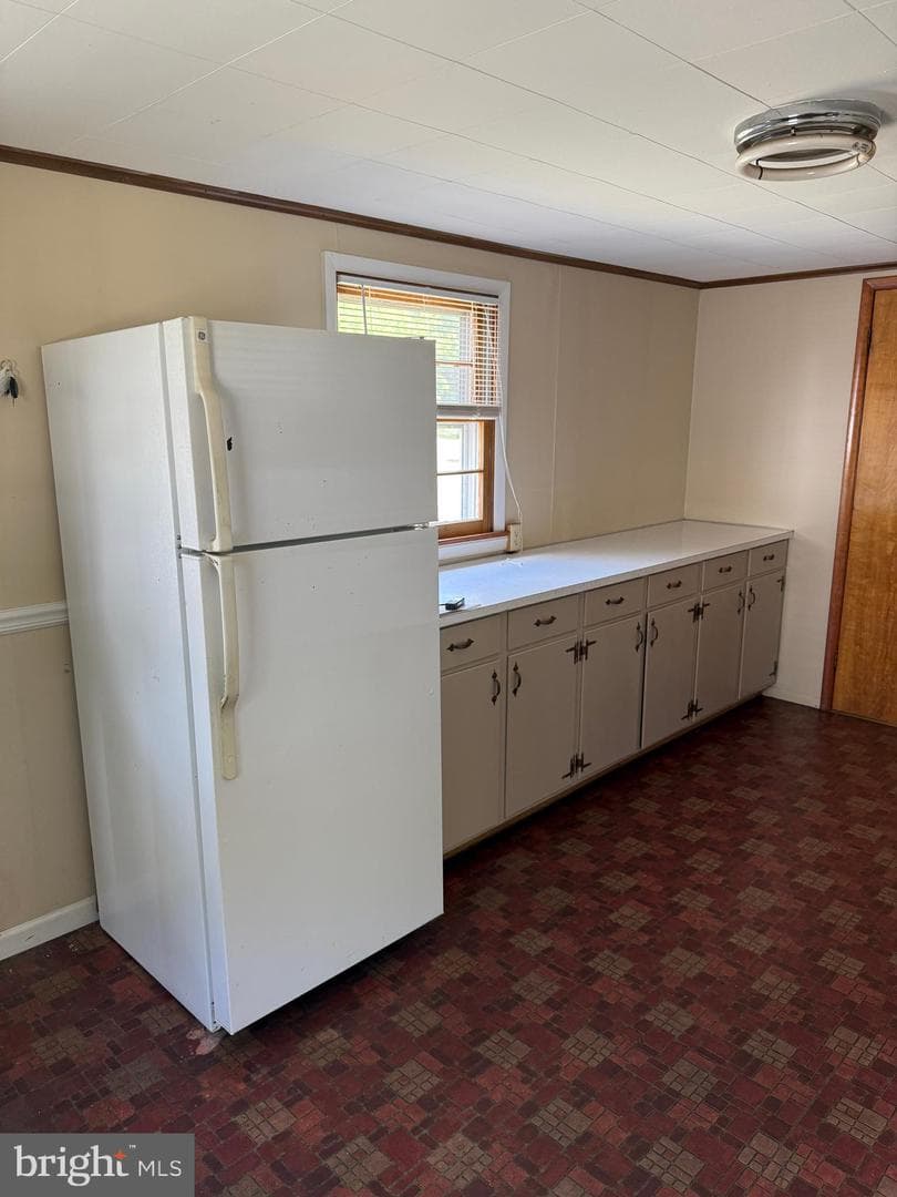 9410 Tomstown Road photo 4