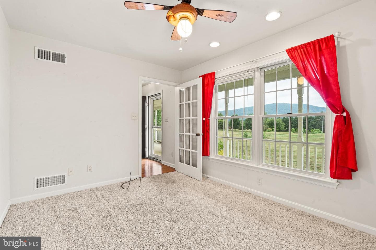 12432 Garnes Road S photo 15