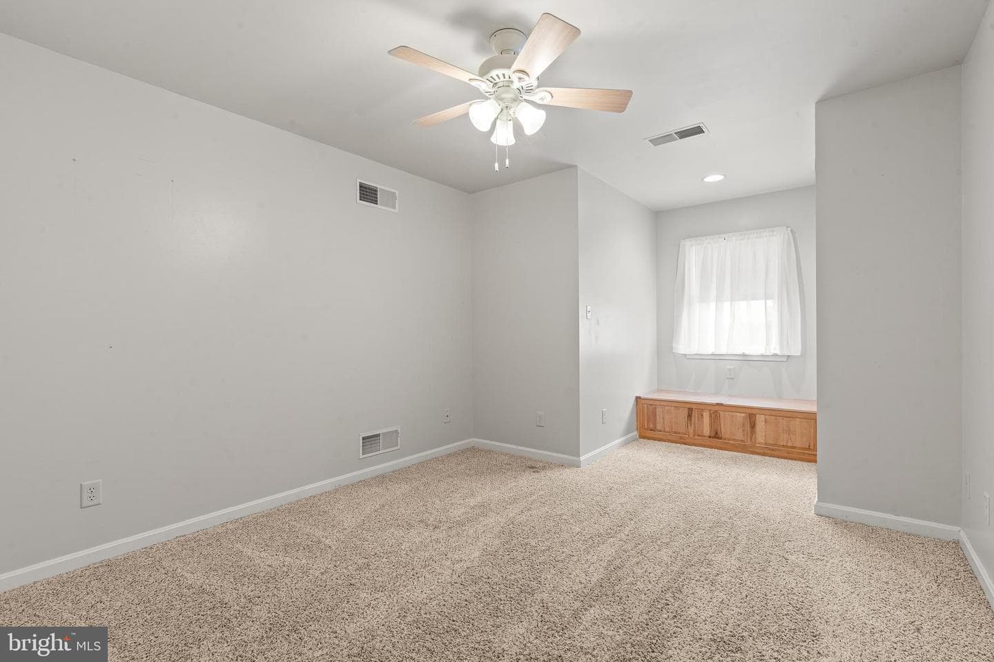 12432 Garnes Road S photo 49