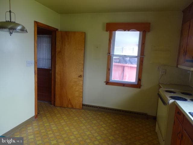 144 Highland Road photo 20