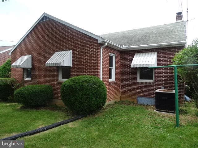 144 Highland Road photo 3