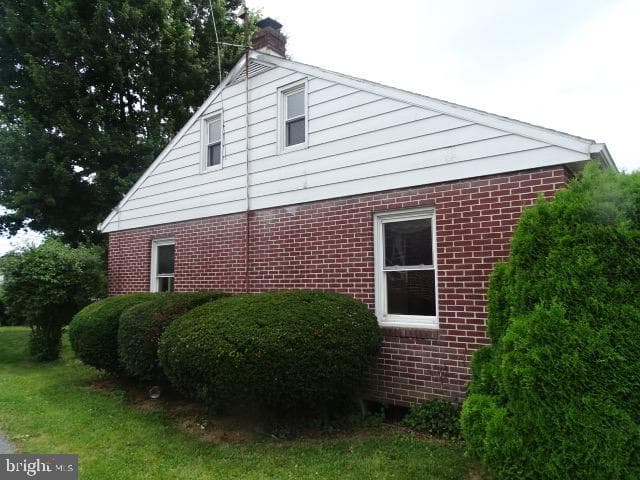 144 Highland Road photo 4