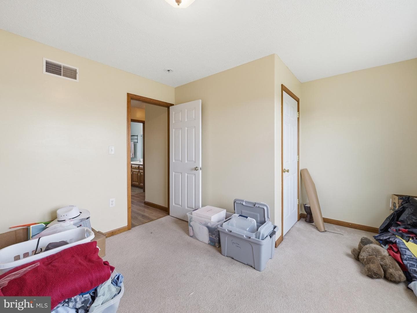 1553 Vaughn Drive photo 29