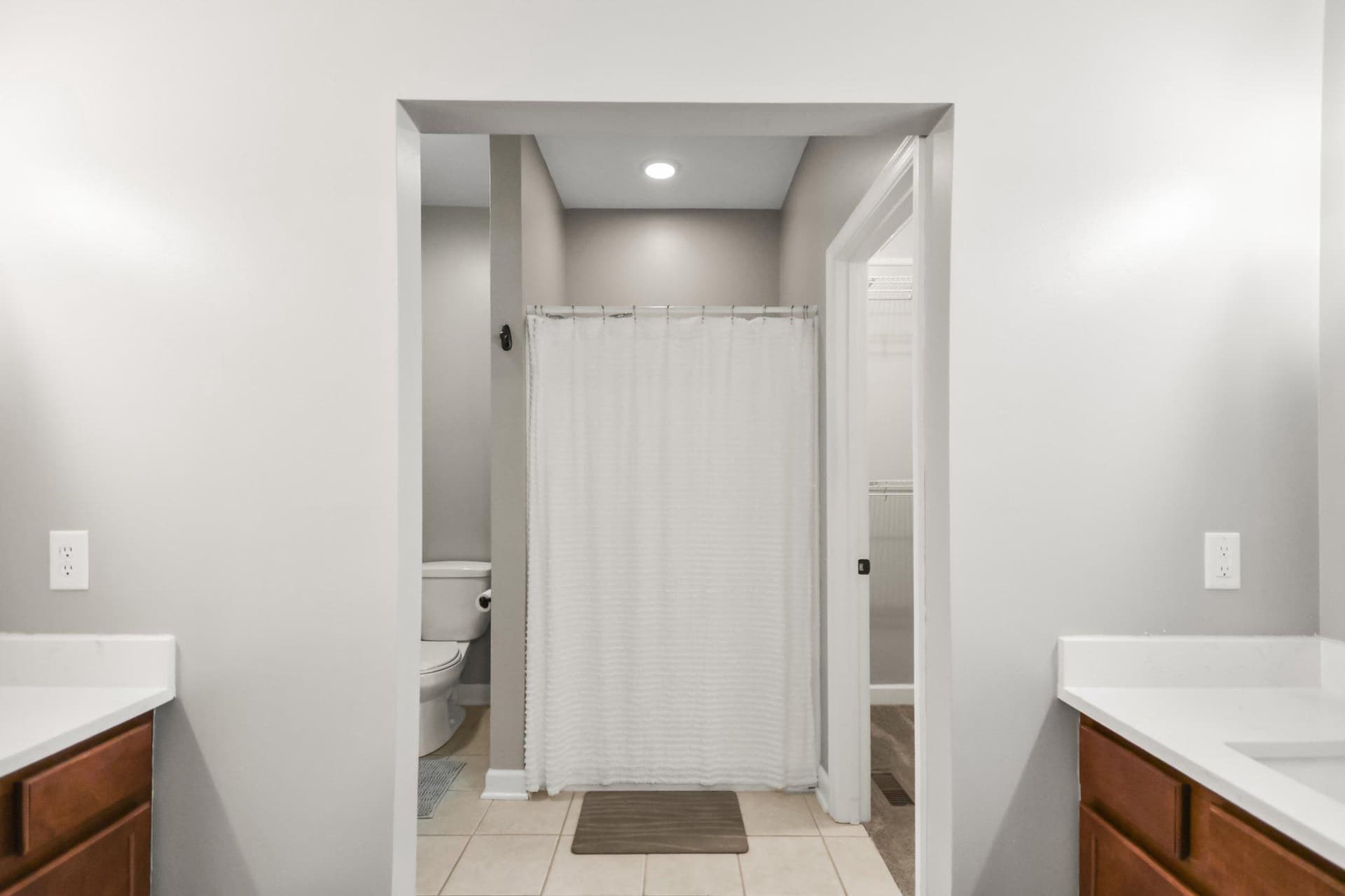 943 Quail Run Drive photo 27