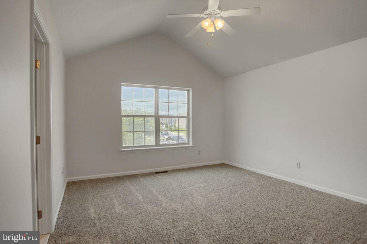 218 Meriweather Drive photo 20