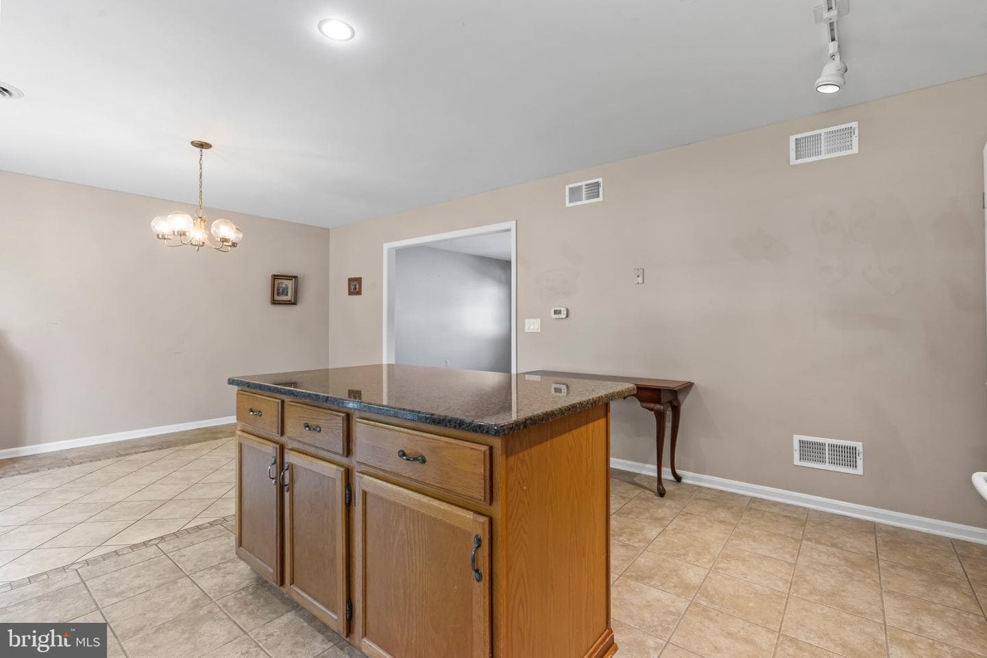 128 Overhill Drive photo 16
