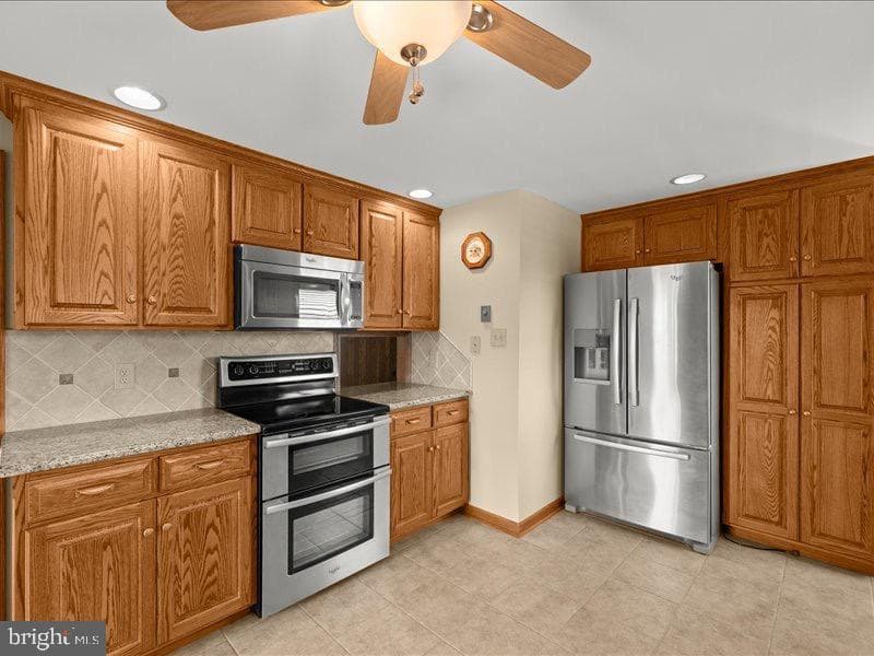 7246 Smith Road photo 13