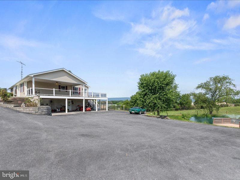 7246 Smith Road photo 6