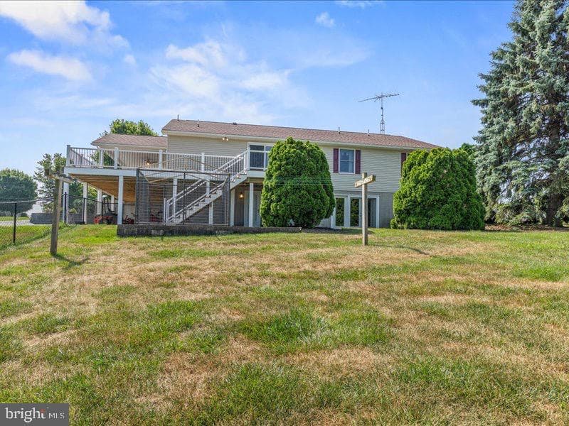 7246 Smith Road photo 8