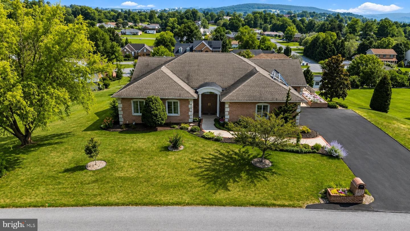 10785 Rinehart Drive, Waynesboro