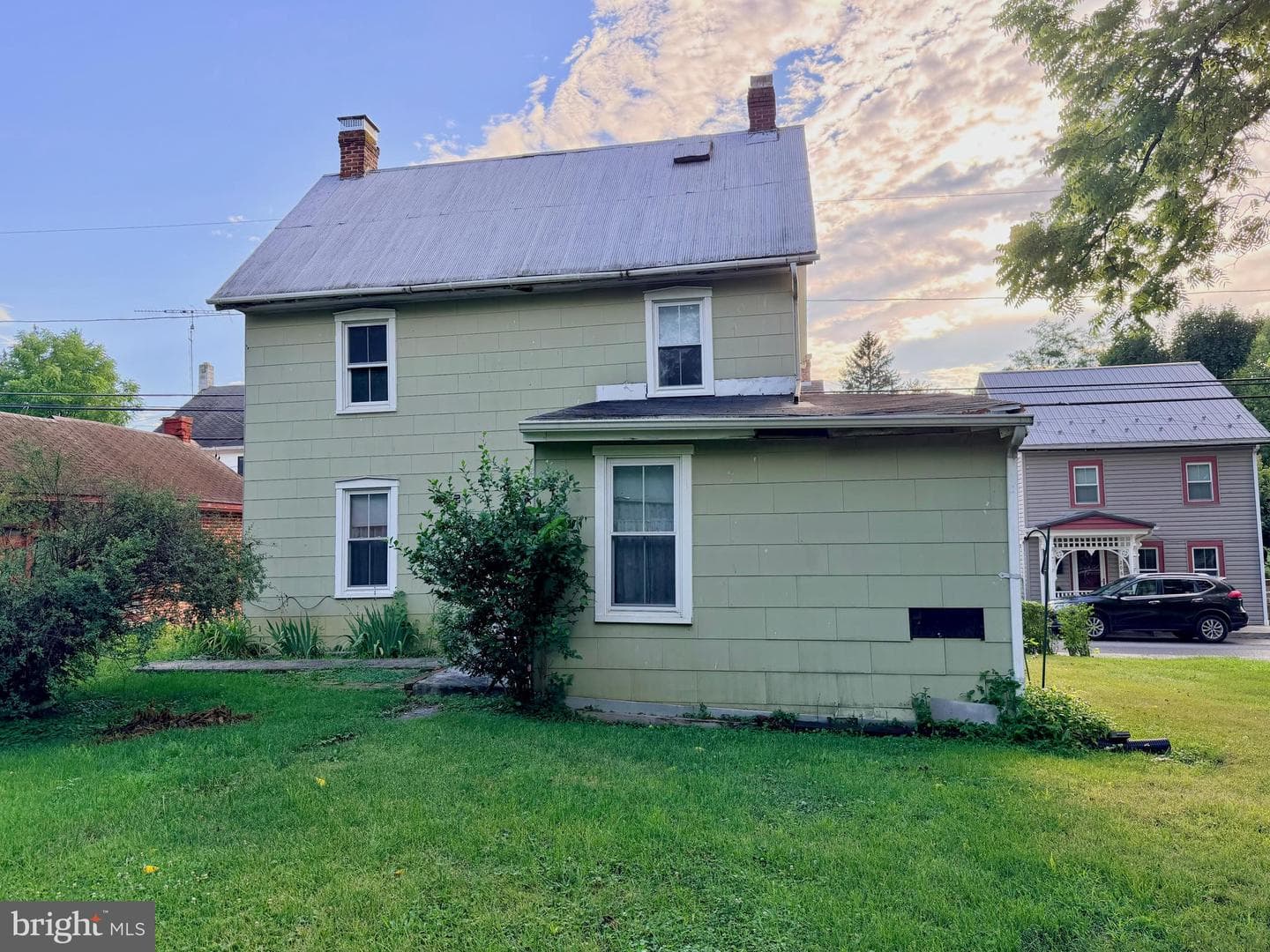 213 S S Fayette Street, Mercersburg