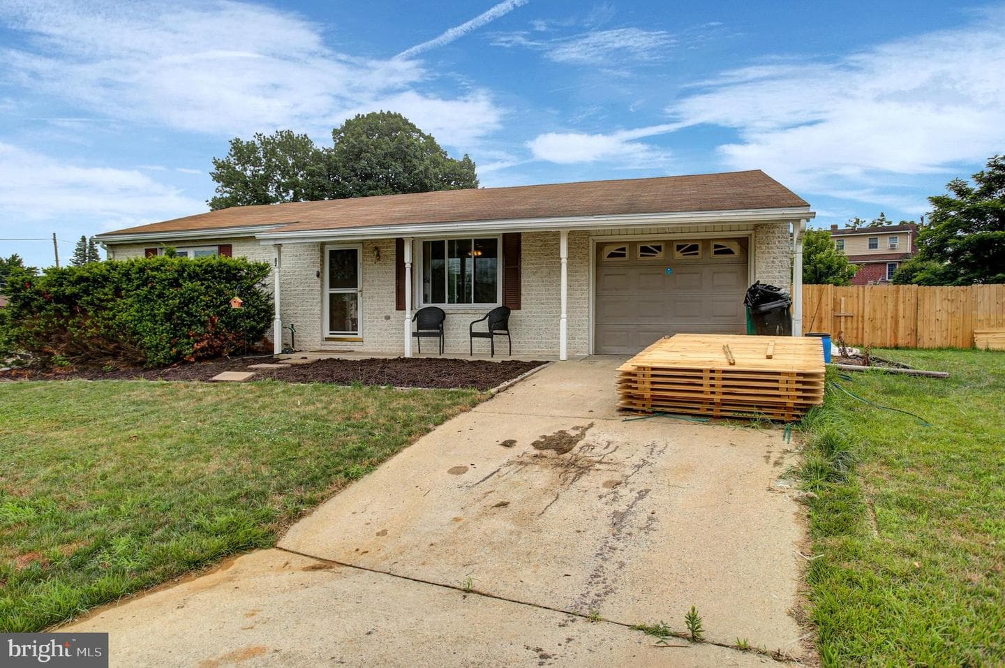 82 Roosevelt Arms Court, Chambersburg