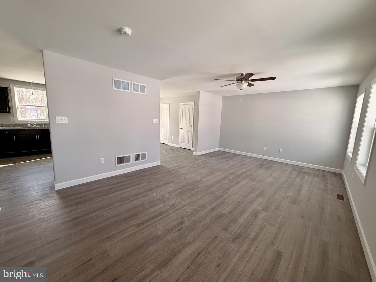 1527 Sherry Drive photo 7
