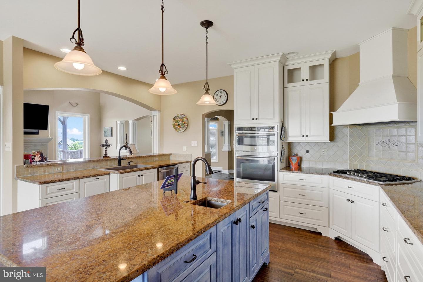 6804 Lytham Lane photo 11