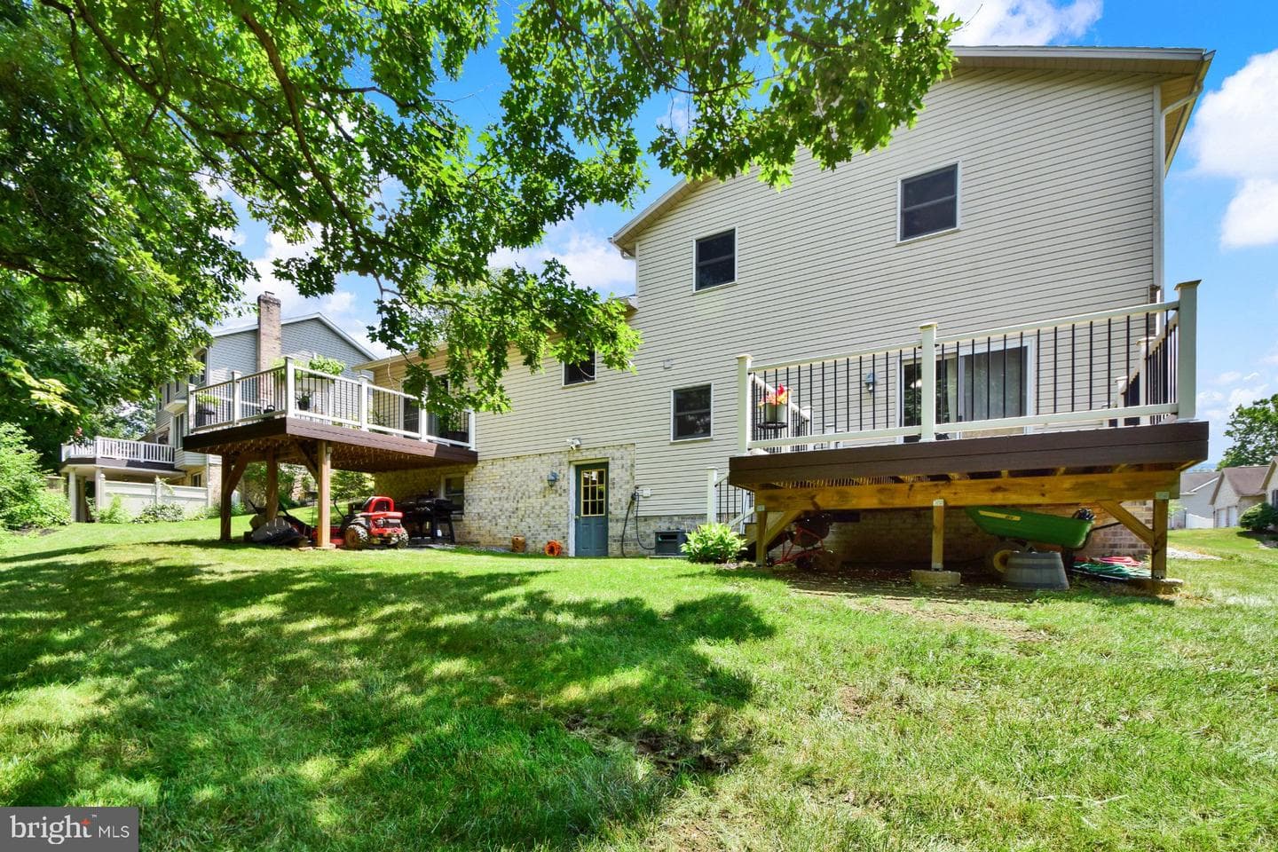 215 Opal Drive photo 30