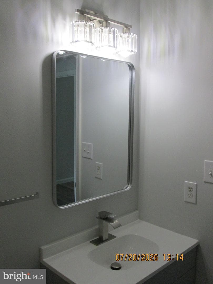 462 Scott Avenue photo 21