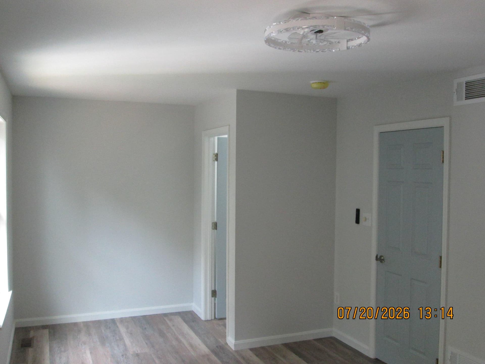 462 Scott Avenue photo 22