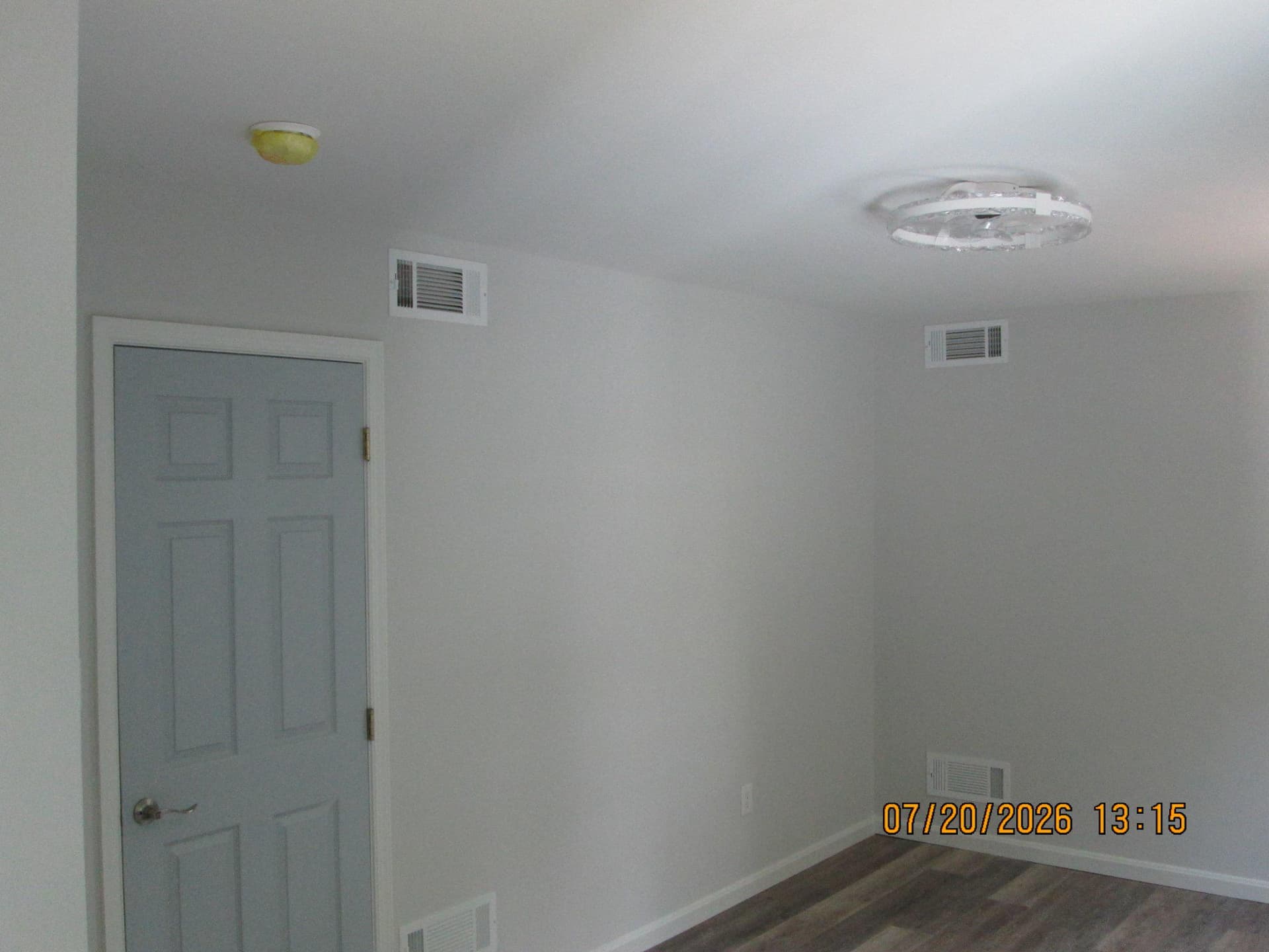 462 Scott Avenue photo 23