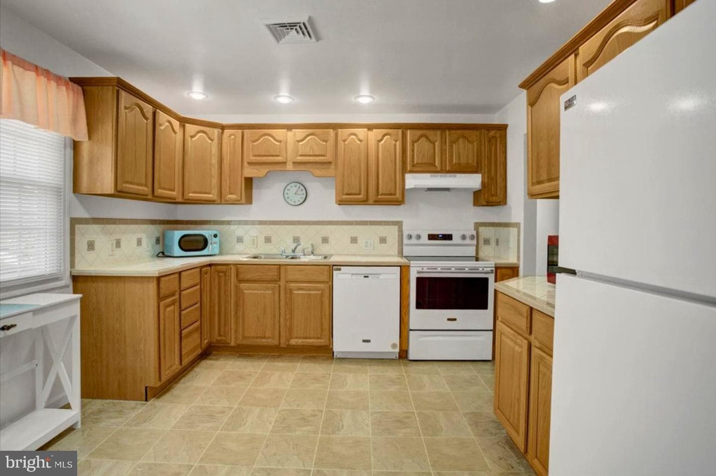3995 Ricklyn Drive photo 19