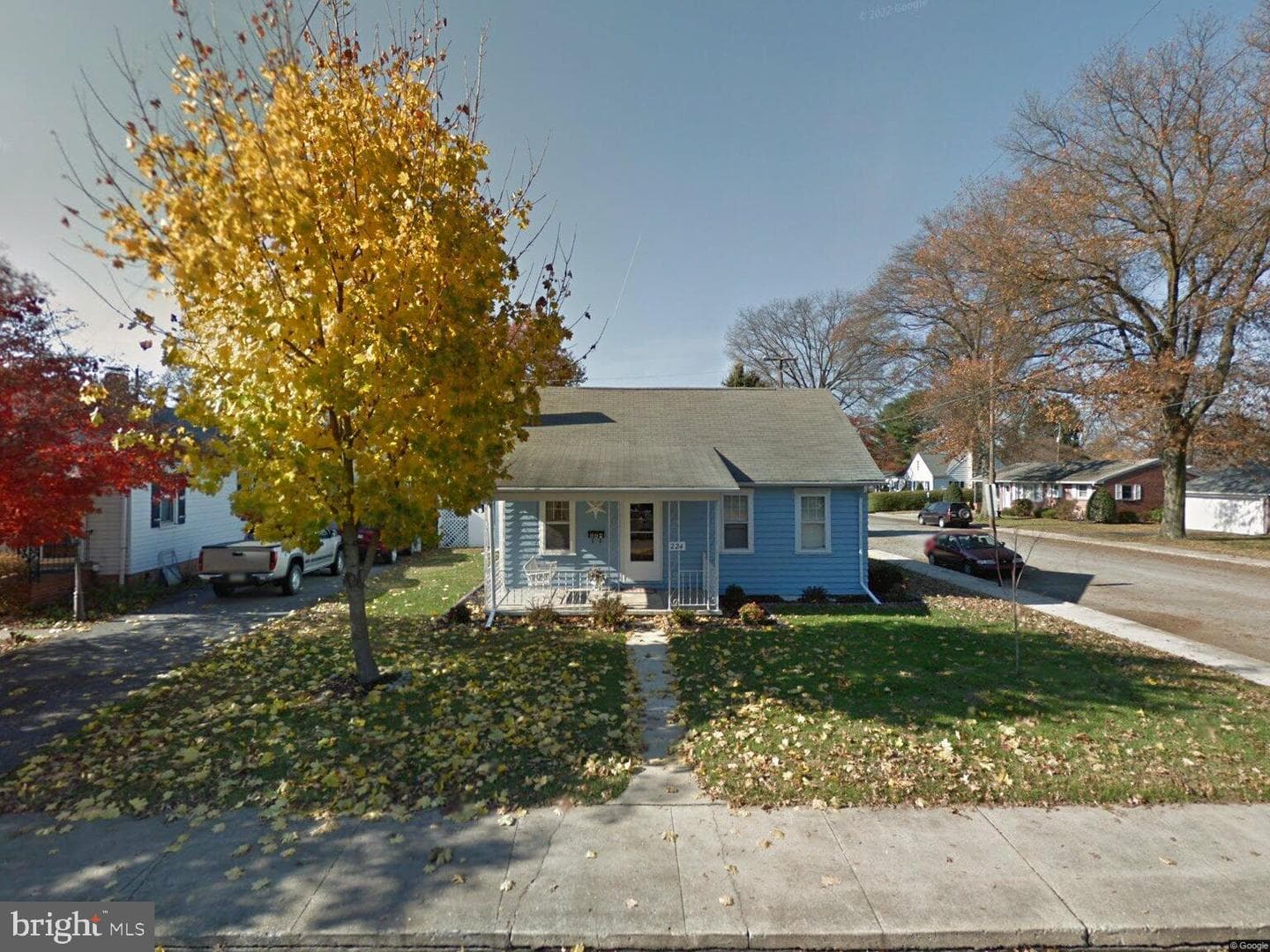 224 Lurgan Avenue photo 1