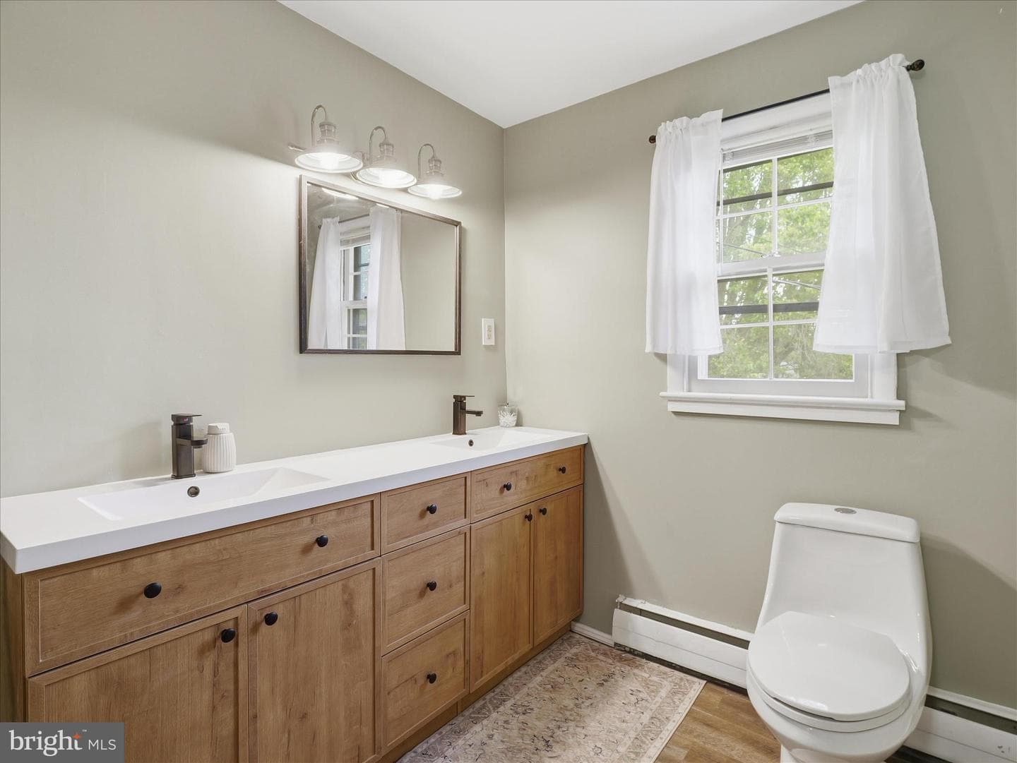 173 Colonial Drive photo 20