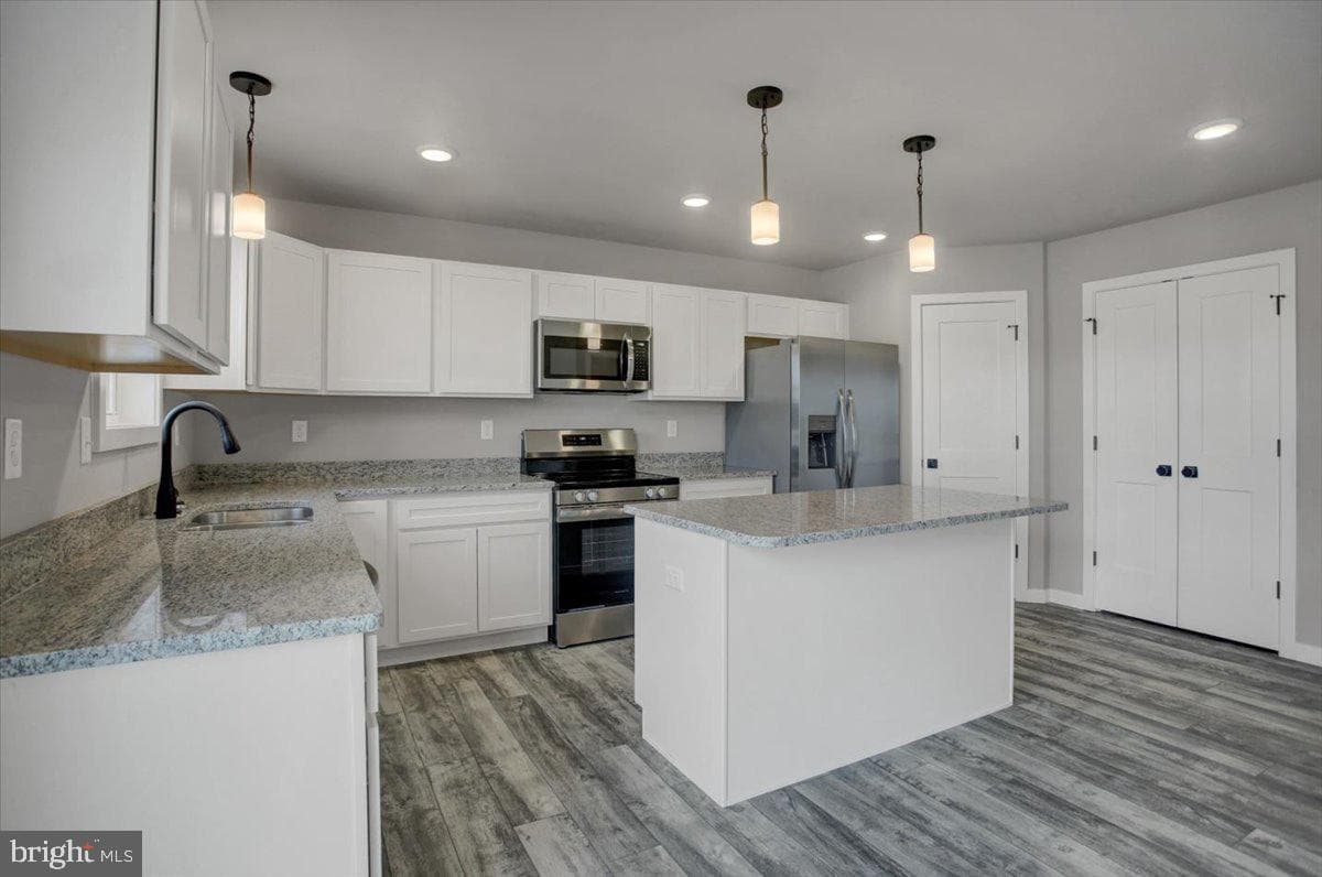 12392 Benning Ave Lot 8 photo 12