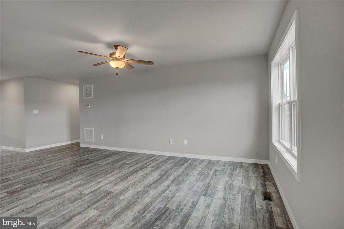 12392 Benning Ave Lot 8 photo 18