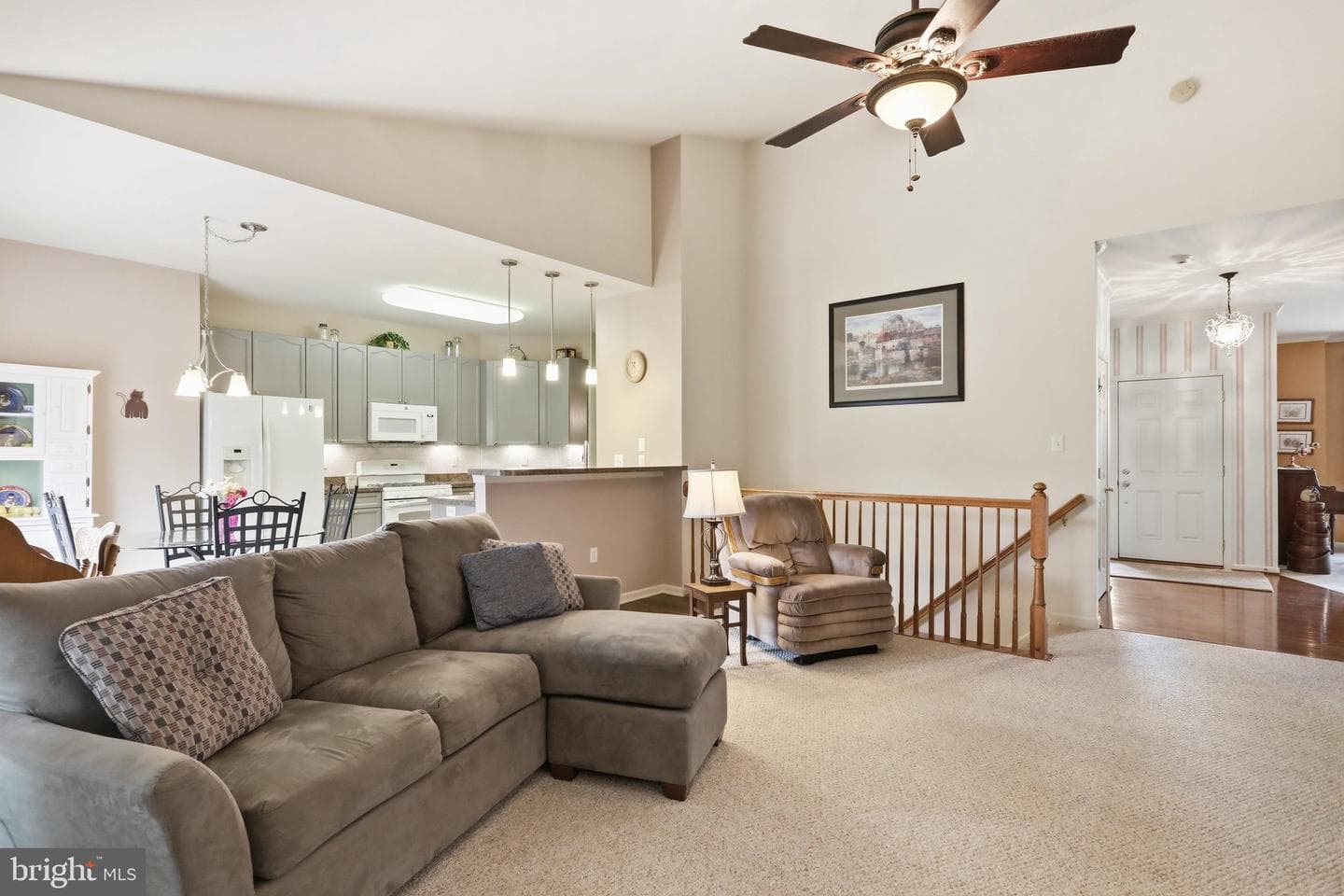 1071 Crestwood Drive photo 11