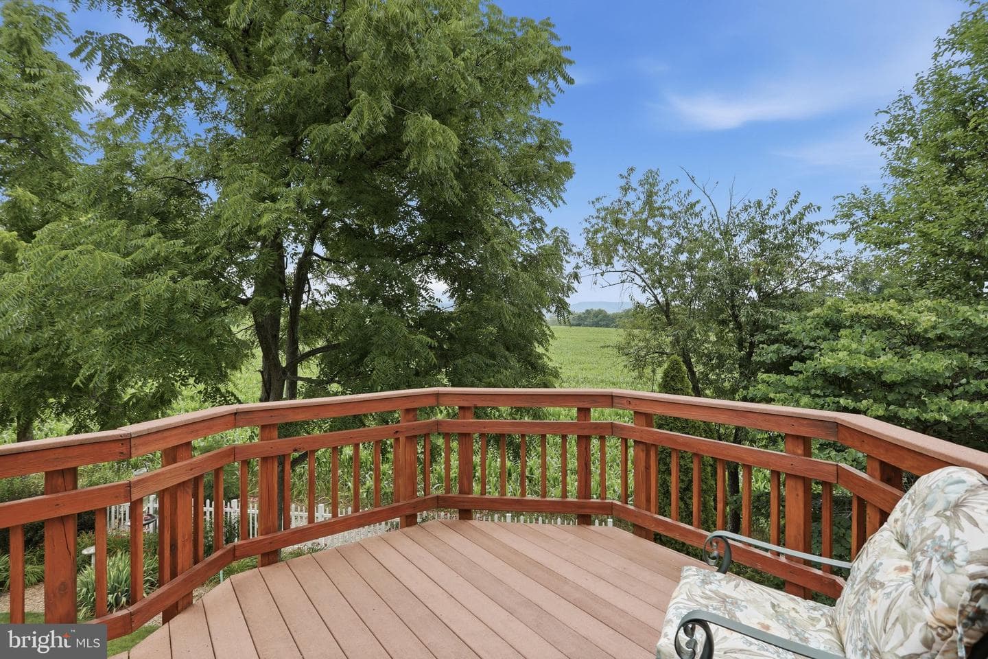 1071 Crestwood Drive photo 16