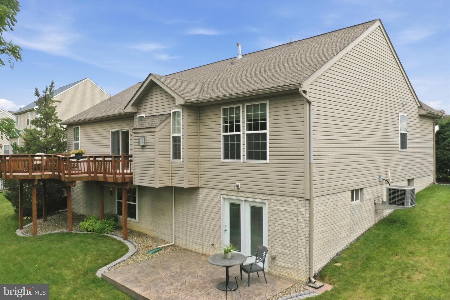 1071 Crestwood Drive photo 56