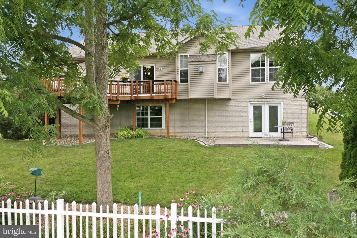1071 Crestwood Drive photo 57