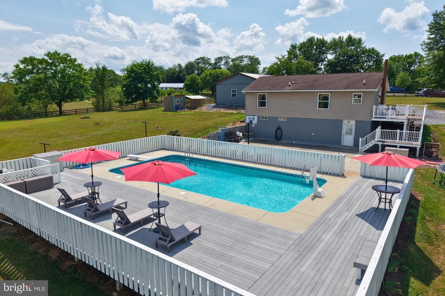 5140 Bino Road photo 12