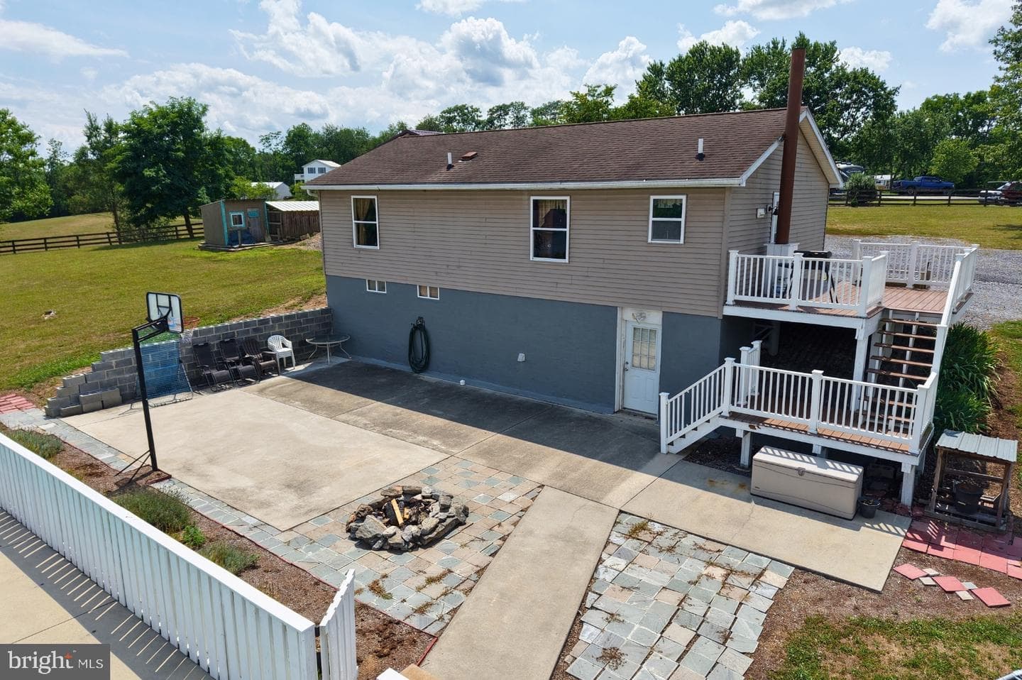 5140 Bino Road photo 13