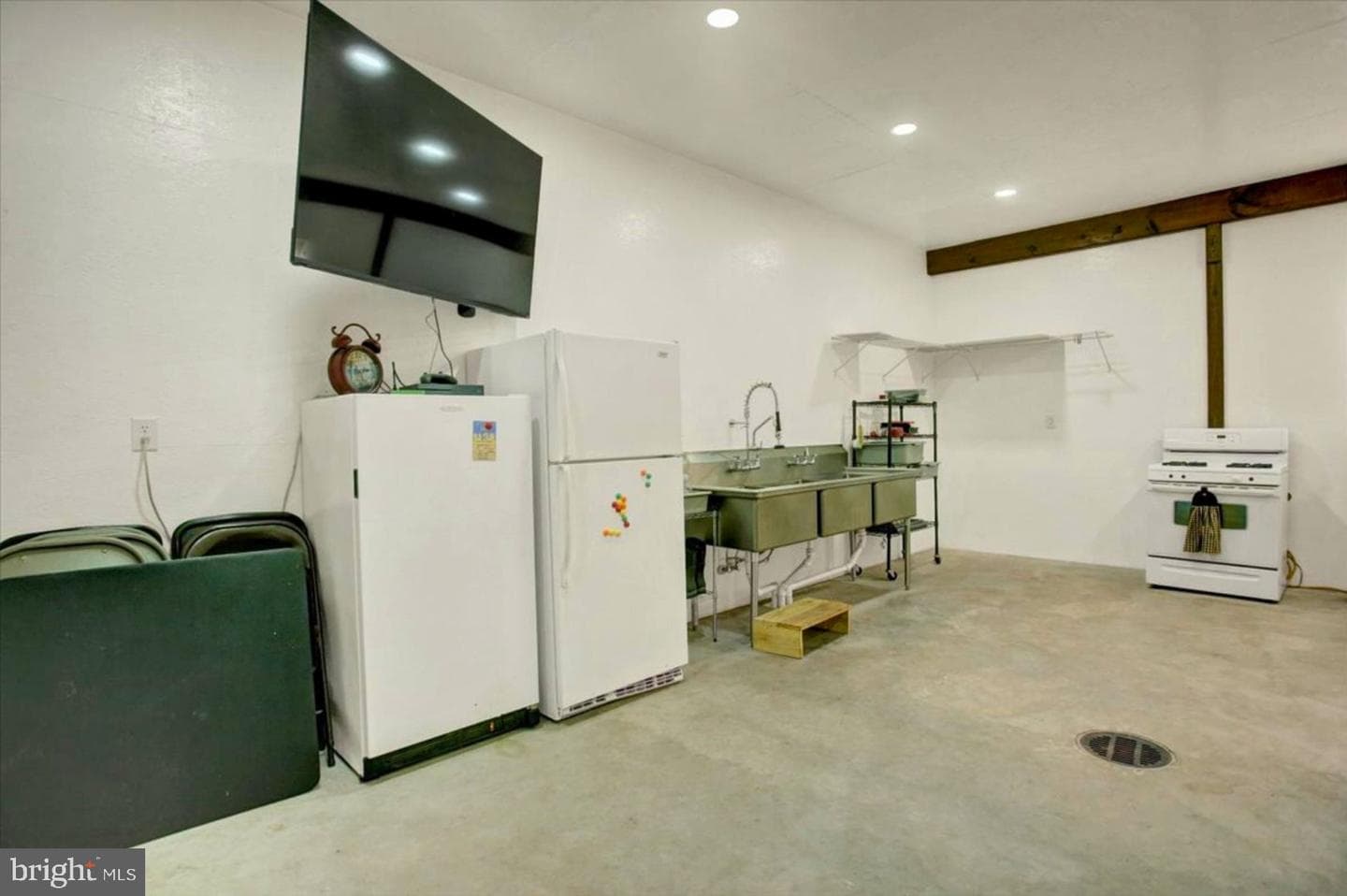 5140 Bino Road photo 25