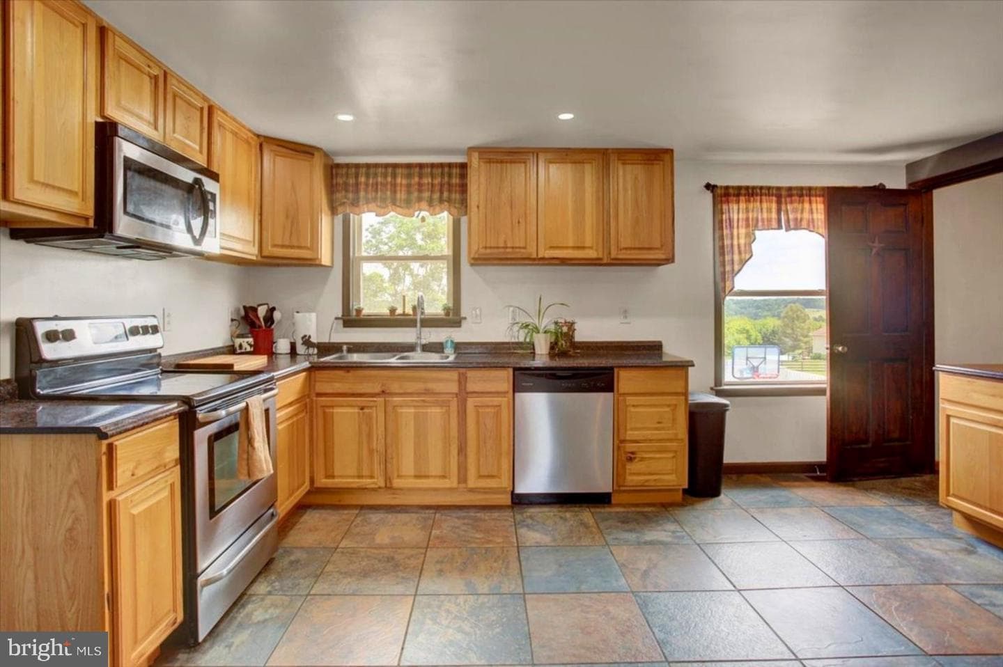 5140 Bino Road photo 38