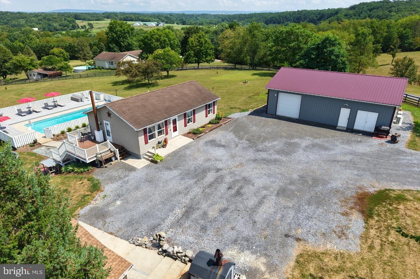 5140 Bino Road photo 6