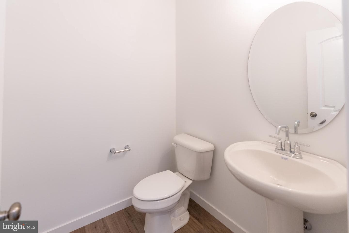 10216 Thornwood Road photo 3