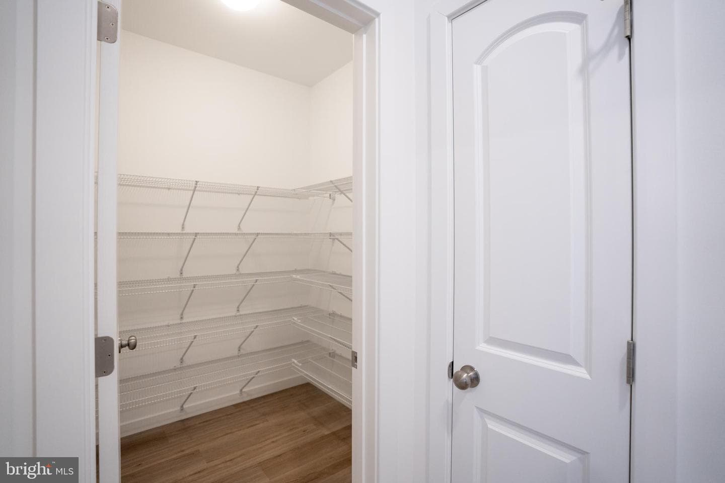 10216 Thornwood Road photo 4