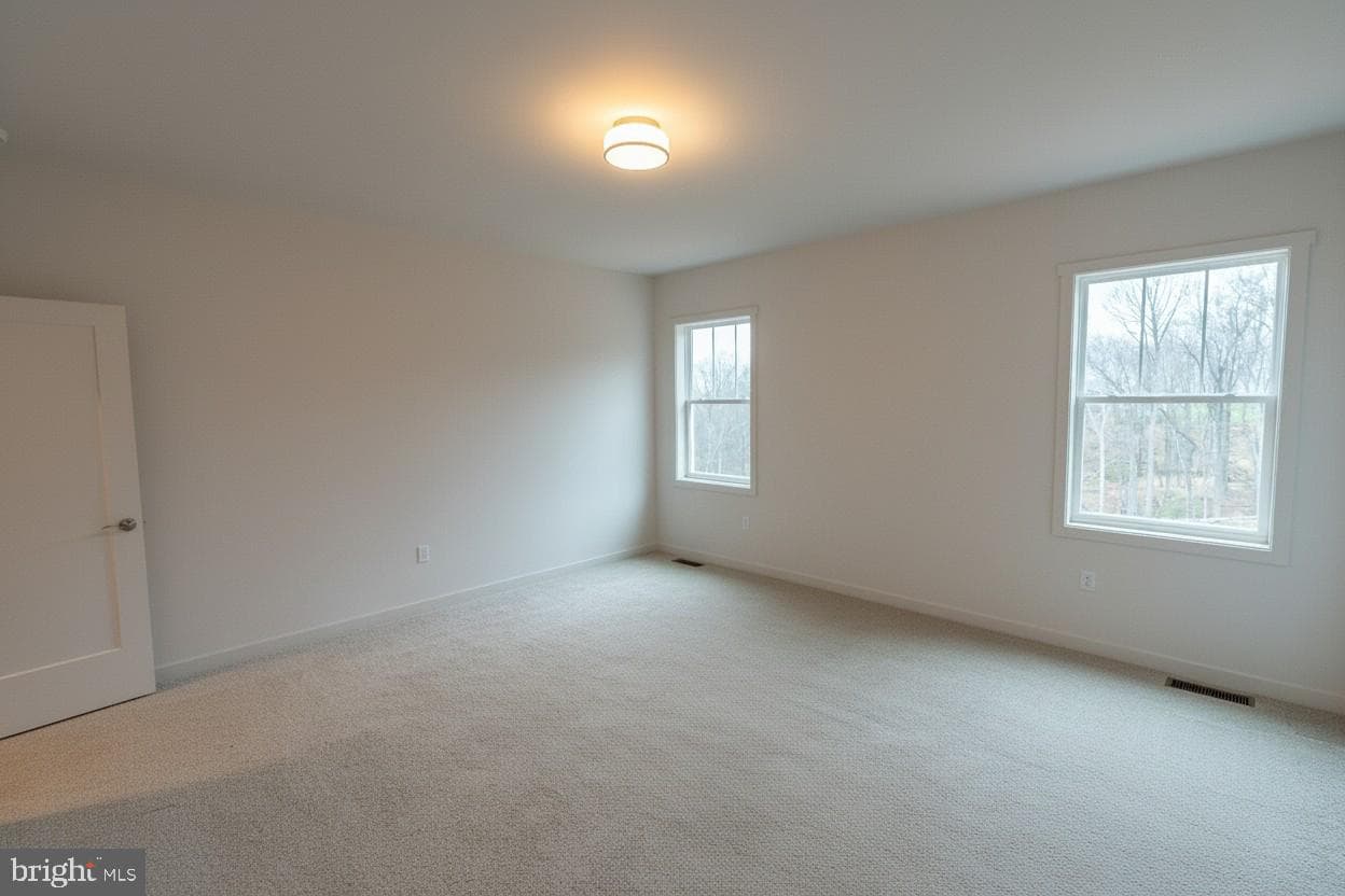 10216 Thornwood Road photo 9