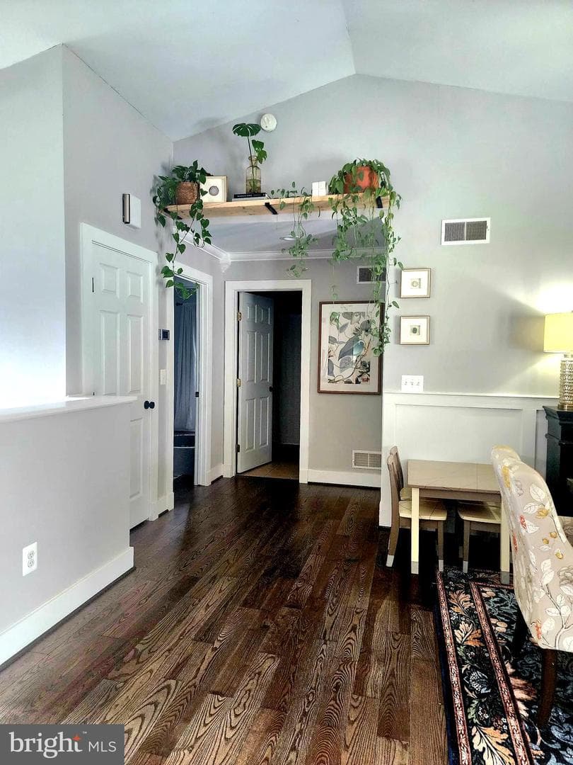 44 Vernon Drive photo 14
